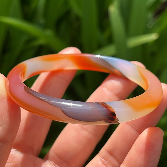 Jewelry - 59mm inner diameter skinny unique natural rrange‎ black agate bangle 0102
